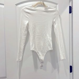 Abercrombie White Long-Sleeve Essential Crew Bodysuit